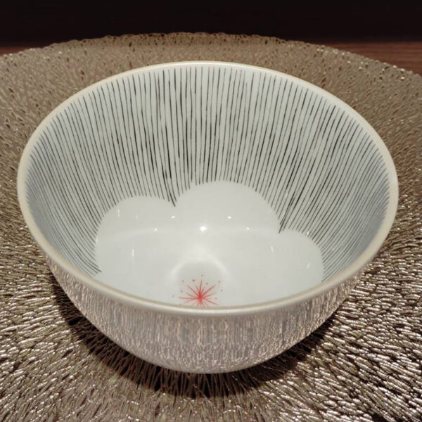 【MARUBUN】Flower Shape Black line Tall Rice Bowl