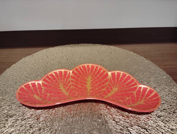 【MARUBUN】Red Glazed Pine Shape Plate